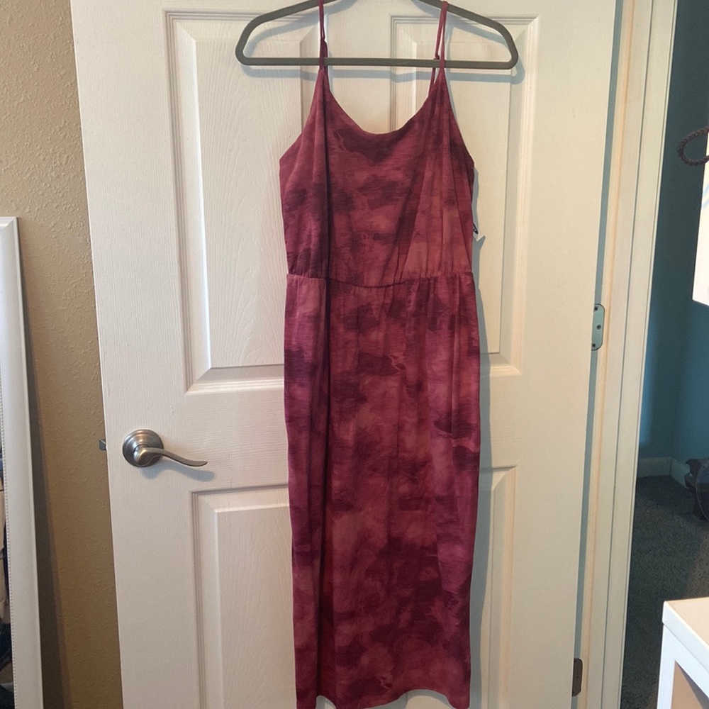 Old Navy Tie Dye MIDI Dress - size medium